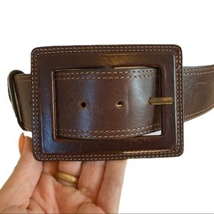 Brown square belt
